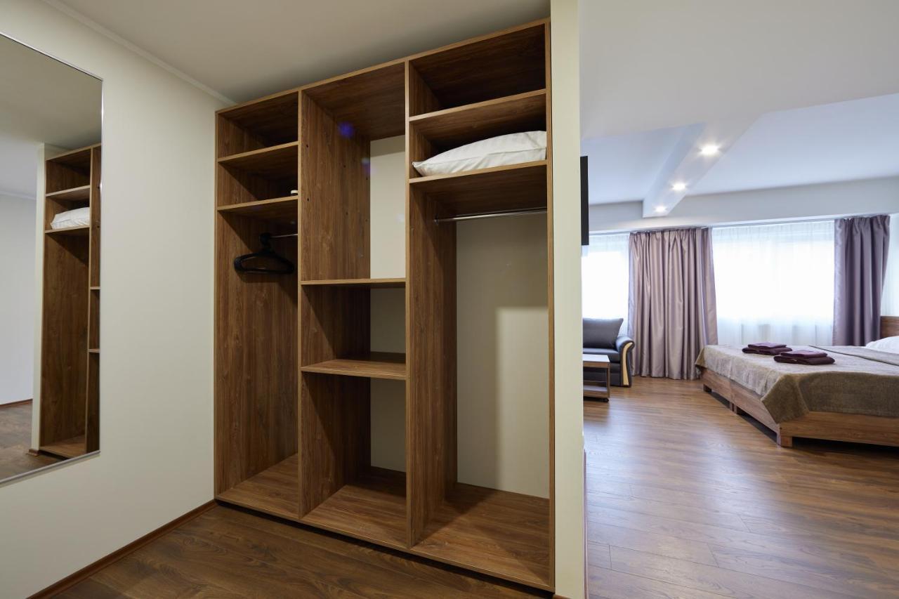 Hotell Wesenbergh Раквере Екстериор снимка