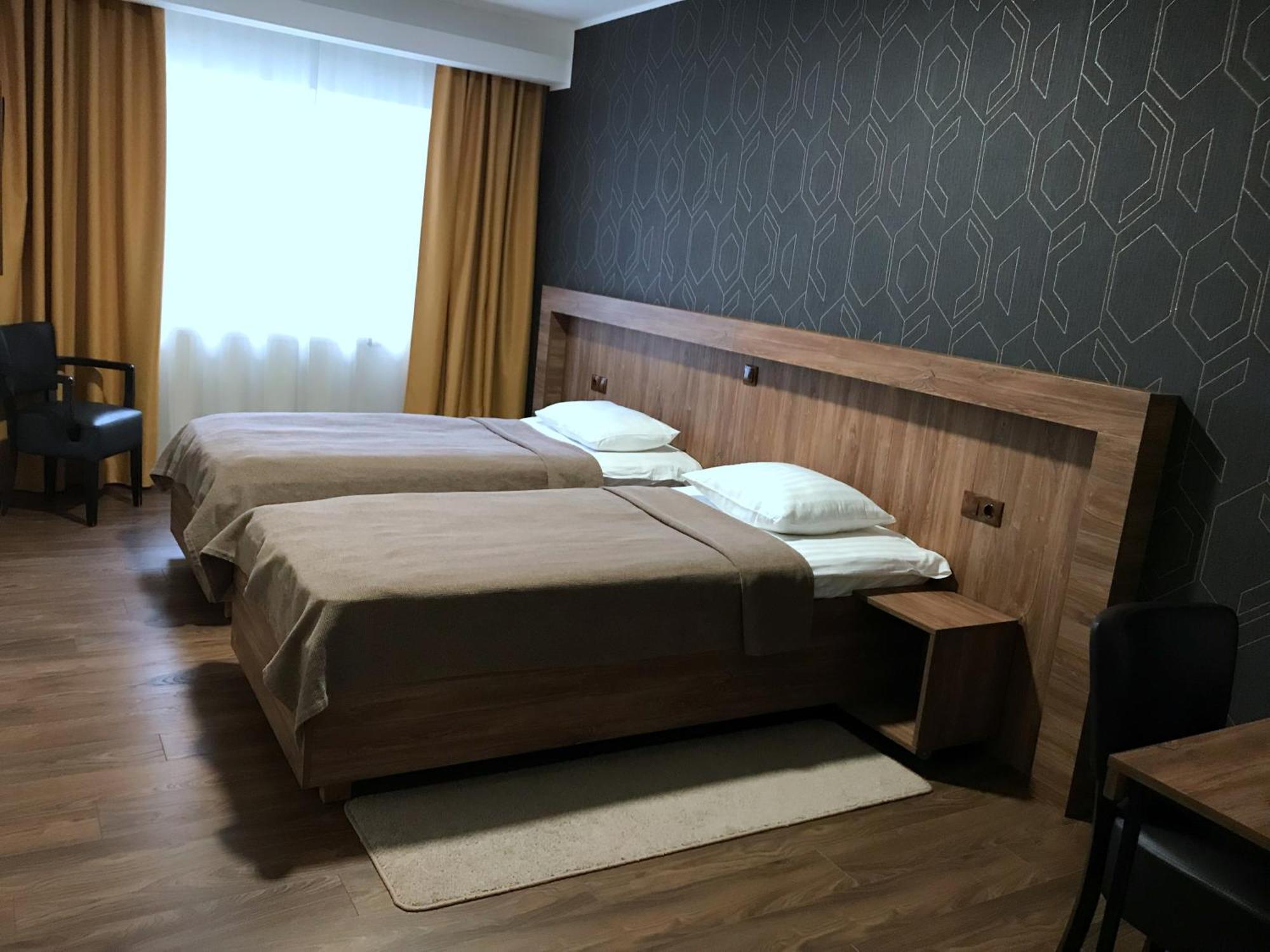 Hotell Wesenbergh Раквере Екстериор снимка