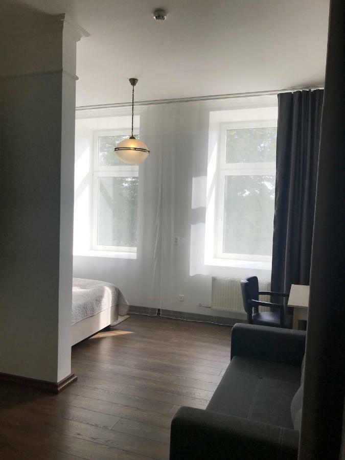 Hotell Wesenbergh Раквере Екстериор снимка