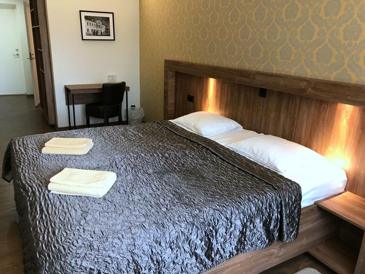 Hotell Wesenbergh Раквере Екстериор снимка