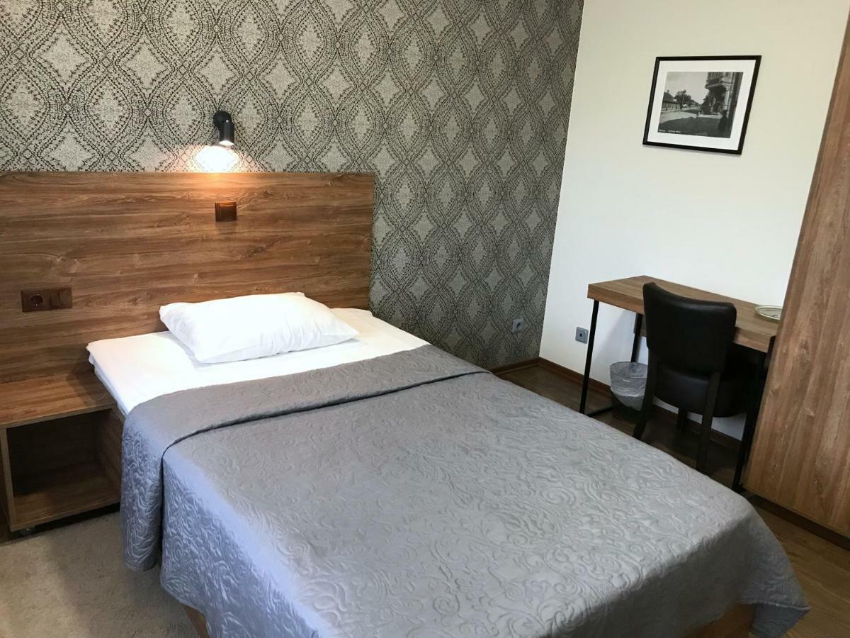 Hotell Wesenbergh Раквере Екстериор снимка