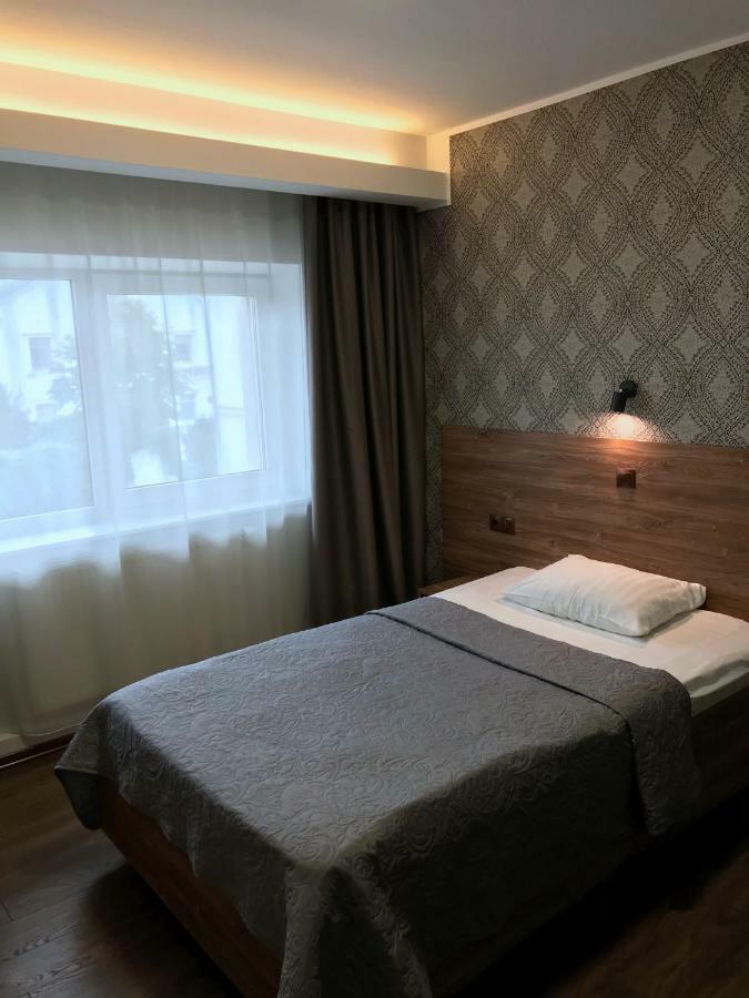 Hotell Wesenbergh Раквере Екстериор снимка